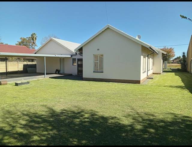 3 BEDROOM PROPERTY TO RENT IN ARCON PARK